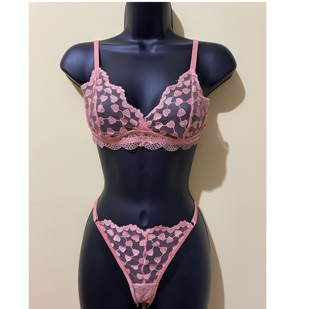 3️⃣✖️2️⃣5️⃣Pink two pieces sexy lingerie set✨